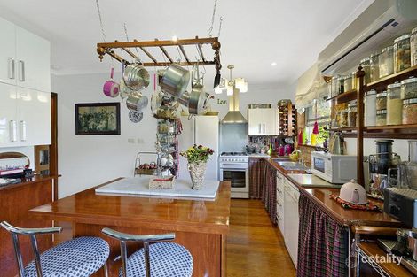 Property photo of 3 Binburra Avenue Toowoon Bay NSW 2261