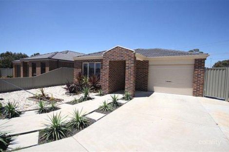 16 Macquarie Cl, Delacombe, VIC 3356