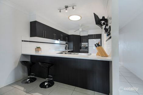 Property photo of 2/19 Tea Tree Place Raceview QLD 4305