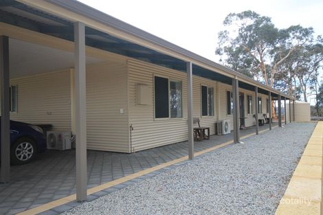 Property photo of 2 Pollard Road Wandering WA 6308