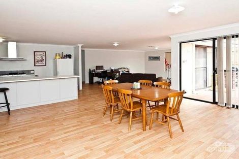 Property photo of 94 Lomas Circle Ellenbrook WA 6069