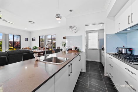 Property photo of 5 Samford Drive Holmview QLD 4207