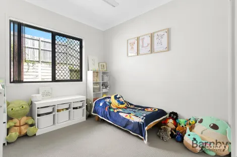 Property photo of 5 Esther Place Nambour QLD 4560