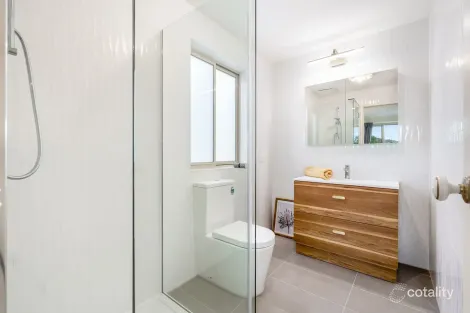 Property photo of 14 Hatton Gardens Sandy Bay TAS 7005