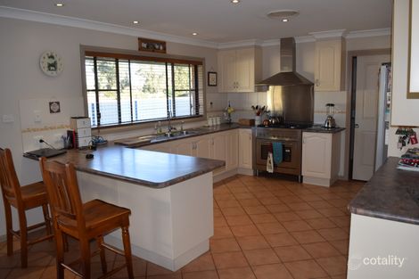 Property photo of 3 Light Horse Place Parkes NSW 2870