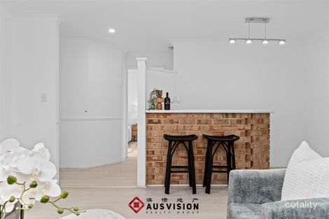 Property photo of 12 Hummingbird Gardens Ballajura WA 6066