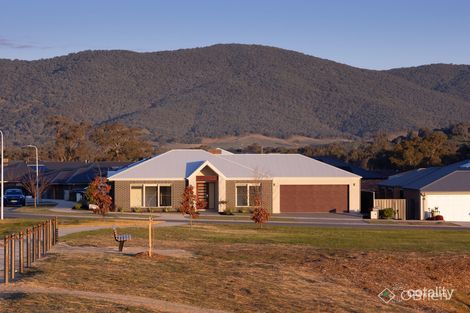 Property photo of 16 Easton Lane Leneva VIC 3691