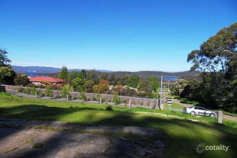 Property photo of 4/8 Bowen Street Beauty Point TAS 7270