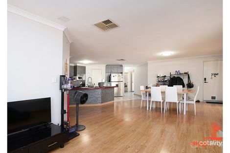 Property photo of 32 Yarrow Drive Bennett Springs WA 6063