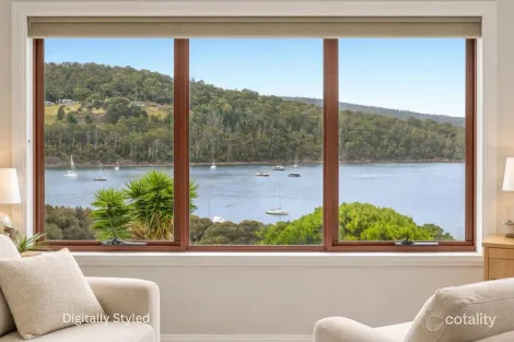Property photo of 104 Ferry Road Kettering TAS 7155