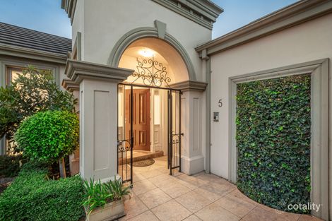 Property photo of 5 Tower Court Armadale VIC 3143