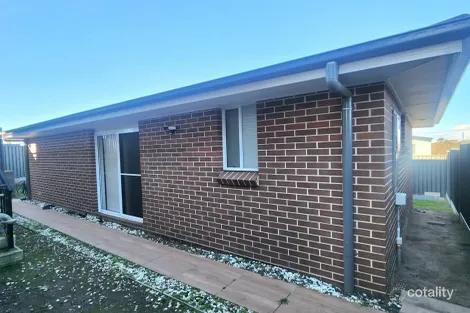 61 Westview St, Campbelltown, NSW 2560