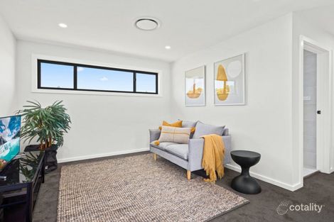Property photo of 2 Mallangong Close Figtree NSW 2525