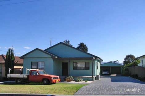 36 Barton St, Oak Flats, NSW 2529