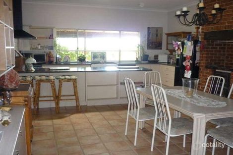 Property photo of 16 McKay Drive Serpentine WA 6125