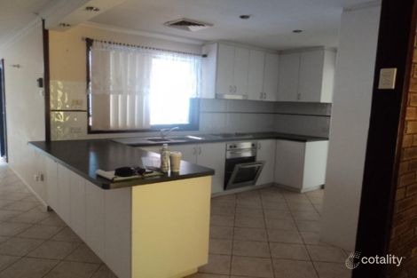 Property photo of 14 Stanbridge Way Millars Well WA 6714