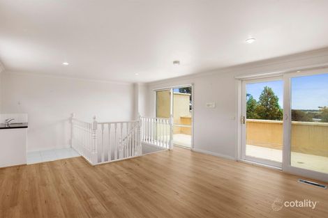 Property photo of 11 Carnarvon Street Doncaster VIC 3108