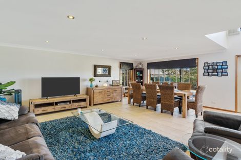 Property photo of 10 Avondale Drive Kanwal NSW 2259