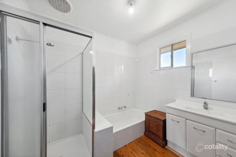 Property photo of 408 Alderley Street Kearneys Spring QLD 4350
