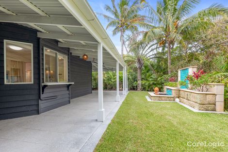 Property photo of 16 Daybreak Court Castaways Beach QLD 4567