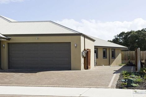 Property photo of 75 Beachside Parade Yanchep WA 6035