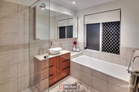 Property photo of 64 Palmwoods Crescent Runcorn QLD 4113