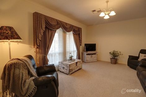 Property photo of 10 Affleck Court Berri SA 5343