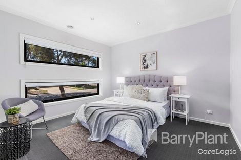 Property photo of 38 Donnelly Circuit South Morang VIC 3752