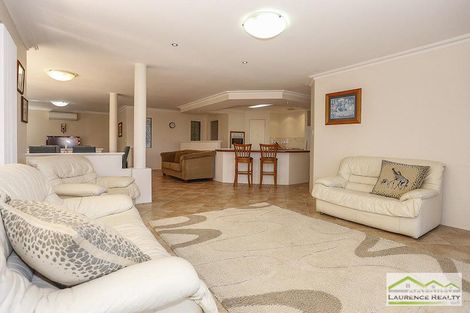 Property photo of 14 Limetree Circuit Mindarie WA 6030
