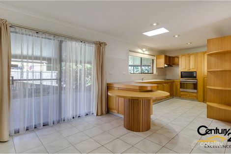 Property photo of 23 Adaminaby Drive Helensvale QLD 4212