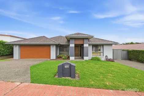 Property photo of 20 Solander Place Lake Cathie NSW 2445