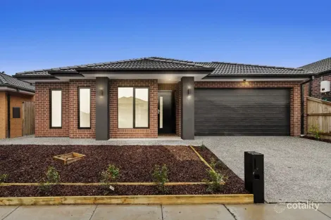 8 Trijena Ave, Mickleham, VIC 3064