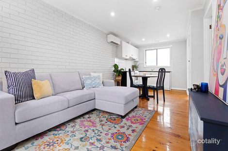 Property photo of 2/75 Cuthberts Road Alfredton VIC 3350