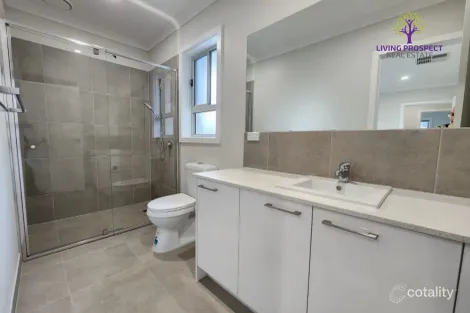 Property photo of 2 Adair Street Thornhill Park VIC 3335