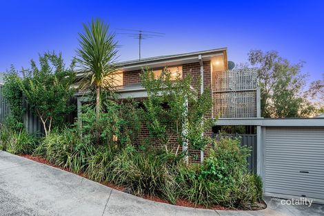 2/5 Brambleberry Lane, Chirnside Park, VIC 3116