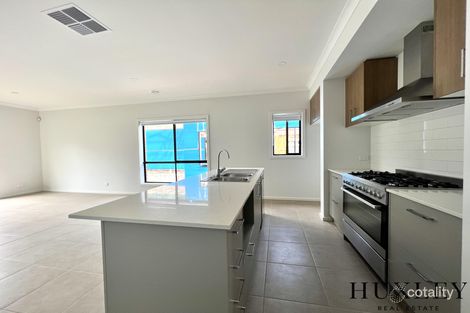 Property photo of 9 Alutu Road Truganina VIC 3029