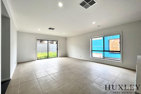 Property photo of 9 Alutu Road Truganina VIC 3029