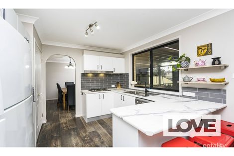 Property photo of 173 Somerset Drive Thornton NSW 2322