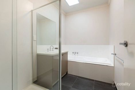 Property photo of 35 Warburton Drive Lucas VIC 3350