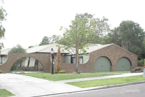 5 Rhyl Cl, Endeavour Hills, VIC 3802