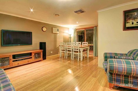 Property photo of 31 Willslie Crescent Berwick VIC 3806