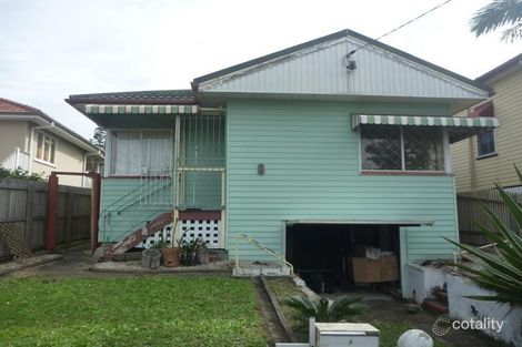 Property photo of 8 Lackey Avenue Coorparoo QLD 4151