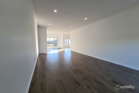 Property photo of 15 Richhaven Place Epping VIC 3076