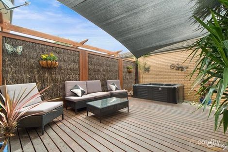Property photo of 7 Ferrier Grove Bonbeach VIC 3196