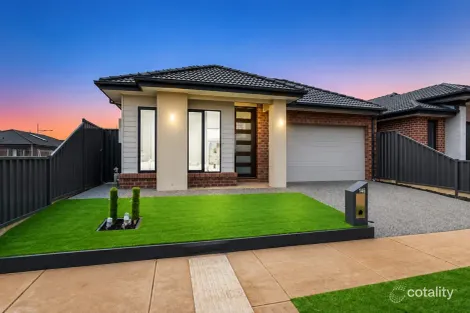 146 ATHERSTONE BVD, STRATHTULLOH, VIC 3338