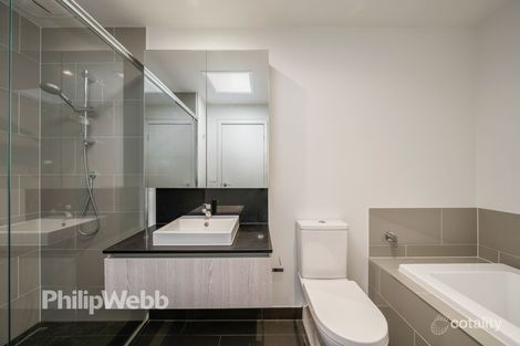 Property photo of 33 Stables Circuit Doncaster VIC 3108