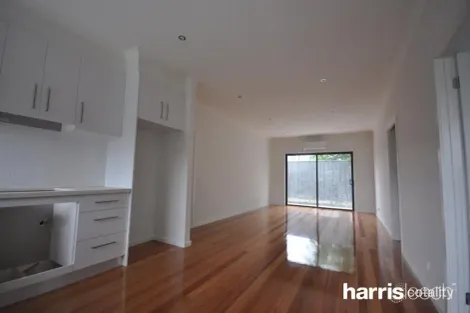 Property photo of 4/14 Quick Street Pascoe Vale VIC 3044