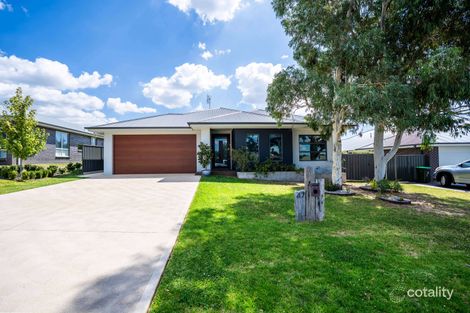 Property photo of 47 William Maker Drive Orange NSW 2800