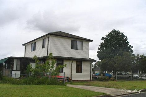 1 Warrego St, North St Marys, NSW 2760