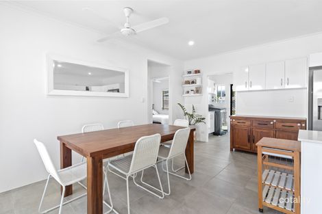 Property photo of 14 Osborn Crescent Edmonton QLD 4869